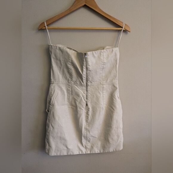 NONchalant Dixie Dress Size M Beige - Picture 8 of 9